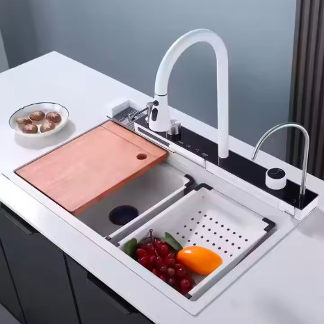 Çok Fonksiyonlu Dijital Ekran Şelale Lavabo